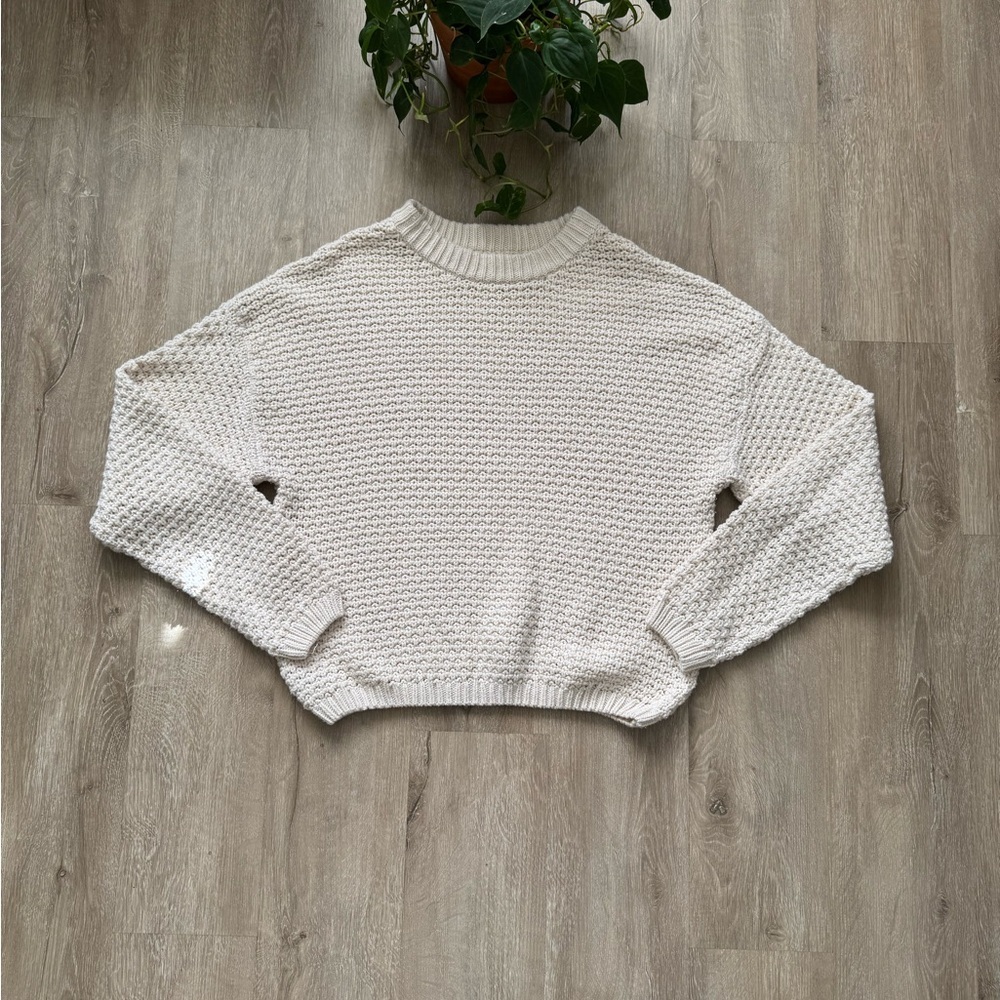 Universal Thread Cream Fisherman Knit Cozy Crewneck Pullover Sweater - Picture 3 of 9